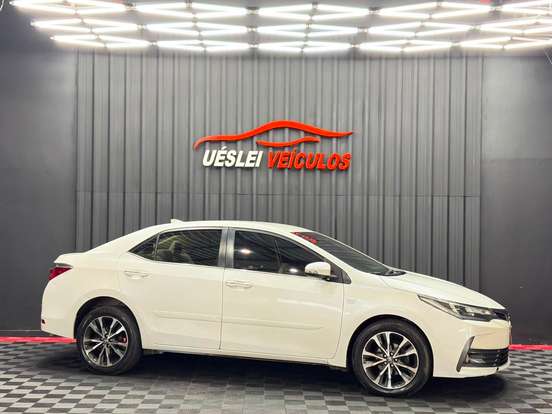 TOYOTA-COROLLA-2.0 ALTIS 16V FLEX 4P AUTOMÁTICO TOYOTA-COROLLA-2017