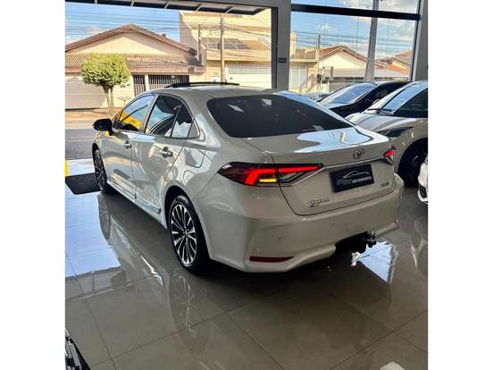 TOYOTA-COROLLA-2023
