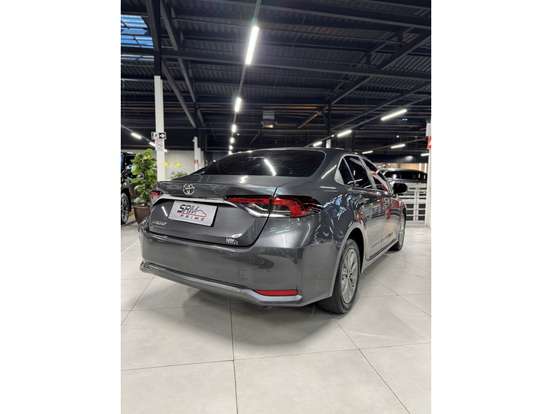 TOYOTA-COROLLA-2025