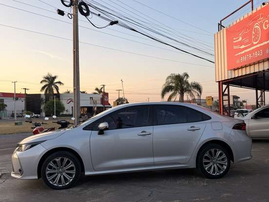TOYOTA-COROLLA-2022