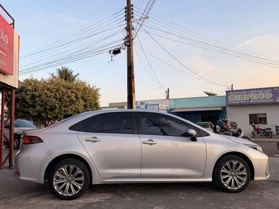 TOYOTA-COROLLA-2022