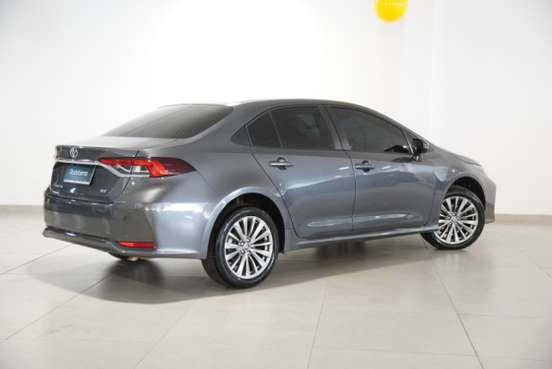 TOYOTA-COROLLA-2025