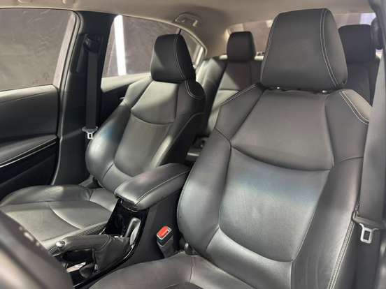 TOYOTA-COROLLA-2023