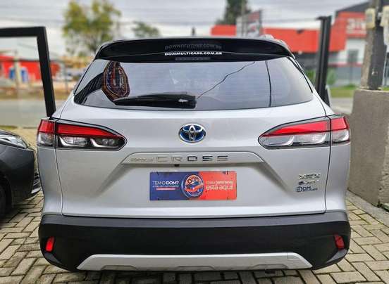 TOYOTA-COROLLA CROSS-2024