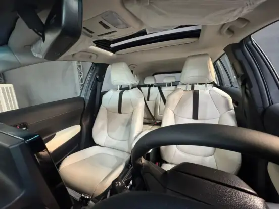 TOYOTA-COROLLA CROSS-2026