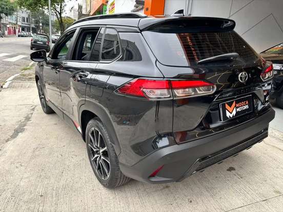 TOYOTA-COROLLA CROSS-2024
