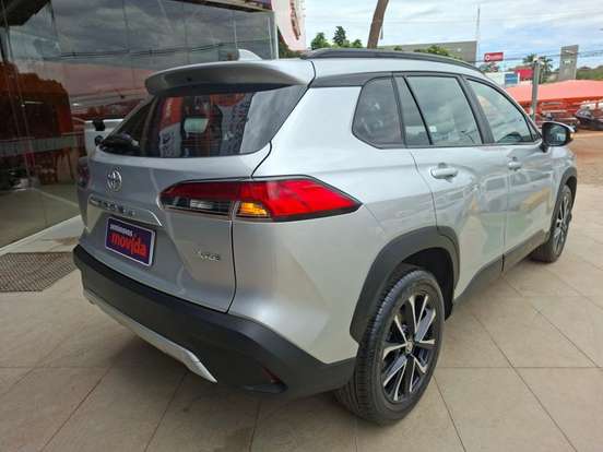 TOYOTA-COROLLA CROSS-2024