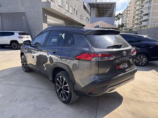 TOYOTA-COROLLA CROSS-2024
