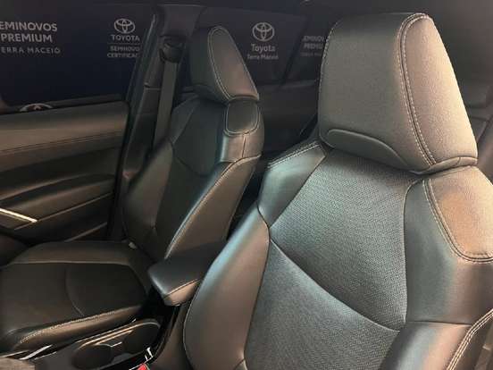 TOYOTA-COROLLA CROSS-2023