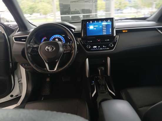 TOYOTA-COROLLA CROSS-2023