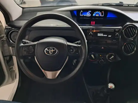 TOYOTA-ETIOS-1.5 X PLUS 16V FLEX 4P MANUAL TOYOTA-ETIOS-2018