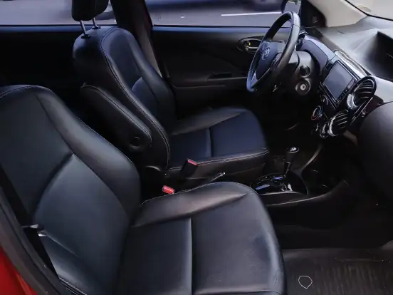 TOYOTA-ETIOS-2017