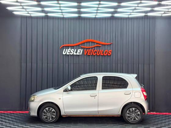 TOYOTA ETIOS 1.3 X 16V FLEX 4P MANUAL