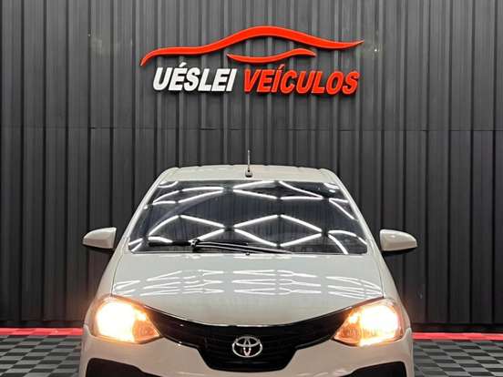 TOYOTA-ETIOS-1.3 X STANDARD 16V FLEX 4P MANUAL TOYOTA-ETIOS-2018