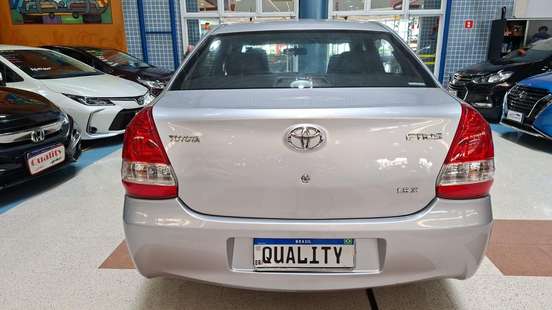 TOYOTA-ETIOS-2014