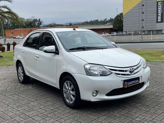 TOYOTA-ETIOS-1.5 XLS SEDAN 16V FLEX 4P AUTOMÁTICO TOYOTA-ETIOS-2016