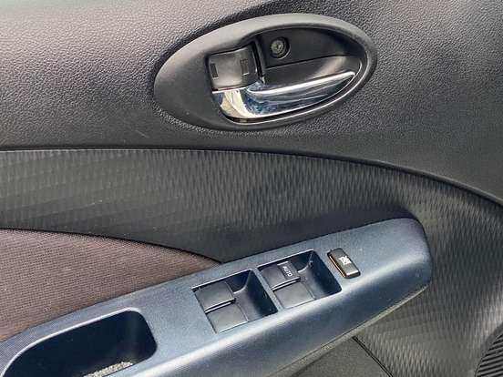 TOYOTA-ETIOS-1.5 XLS SEDAN 16V FLEX 4P AUTOMÁTICO TOYOTA-ETIOS-2016