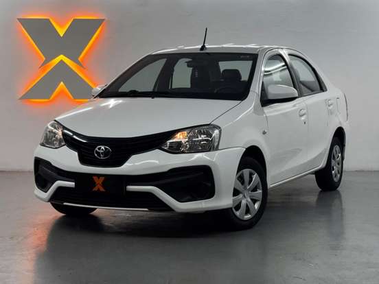 TOYOTA-ETIOS-1.5 XS SEDAN 16V FLEX 4P AUTOMÁTICO TOYOTA-ETIOS-2017