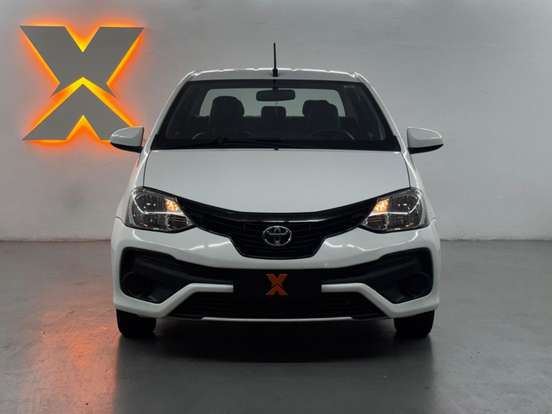 TOYOTA-ETIOS-1.5 XS SEDAN 16V FLEX 4P AUTOMÁTICO TOYOTA-ETIOS-2017