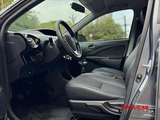 TOYOTA-ETIOS-1.5 XS SEDAN 16V FLEX 4P MANUAL TOYOTA-ETIOS-2016