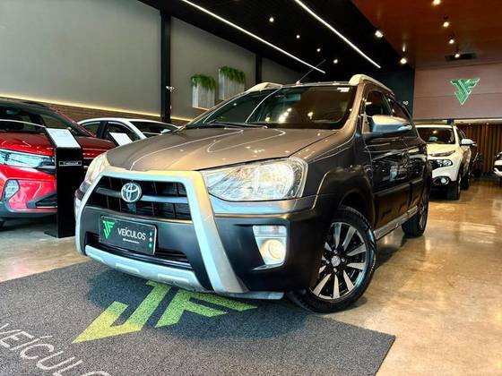 TOYOTA ETIOS CROSS 1.5 16V FLEX 4P MANUAL