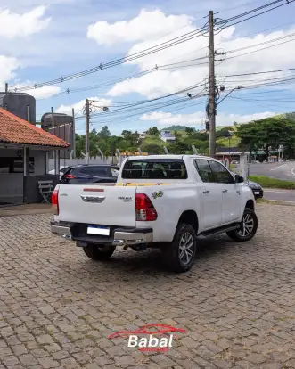 TOYOTA-HILUX-2.7 SRV 4X4 CD 16V FLEX 4P AUTOMÁTICO TOYOTA-HILUX-2019