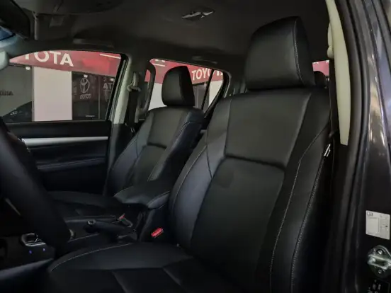 TOYOTA-HILUX-2026