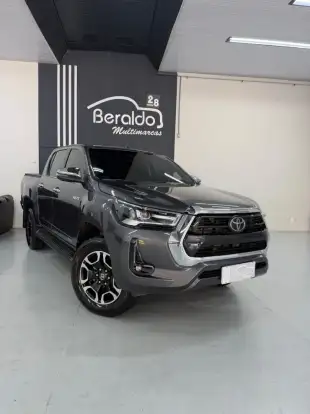 TOYOTA-HILUX-2.8 D-4D TURBO DIESEL CD SRX 4X4 AUTOMÁTICO TOYOTA-HILUX-2022