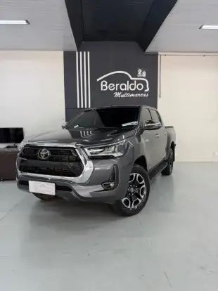 TOYOTA-HILUX-2.8 D-4D TURBO DIESEL CD SRX 4X4 AUTOMÁTICO TOYOTA-HILUX-2022