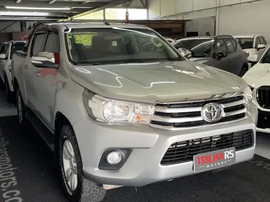 TOYOTA-HILUX-2.8 SRV 4X4 CD 16V DIESEL 4P AUTOMÁTICO TOYOTA-HILUX-2015
