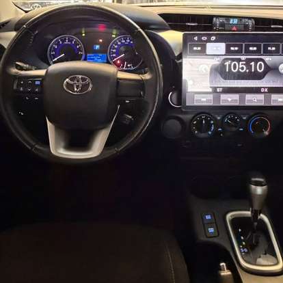 TOYOTA-HILUX-2018