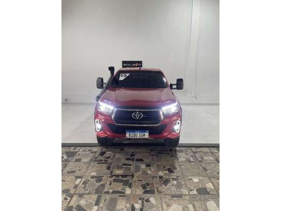 TOYOTA-HILUX-2018
