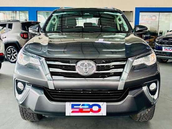 TOYOTA-HILUX-2.7 SR 4X2 CD 16V FLEX 4P AUTOMÁTICO TOYOTA-HILUX-2018