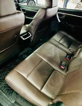 TOYOTA-HILUX-2018