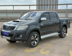 TOYOTA HILUX 2.7 SRV 4X4 CD 16V FLEX 4P AUTOMÁTICO TOYOTA HILUX 2.7 SRV 4X4 CD 16V FLEX 4P AUTOMÁTICO