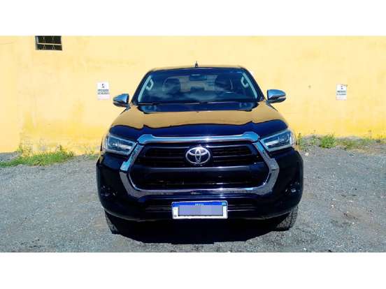 TOYOTA-HILUX-2017