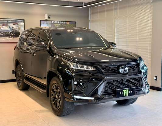 TOYOTA-HILUX-2022