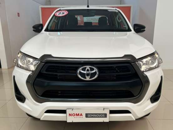 TOYOTA-HILUX-2.8 D-4D TURBO DIESEL CD POWER PACK 4X4 AUTOMÁTICO TOYOTA-HILUX-2025