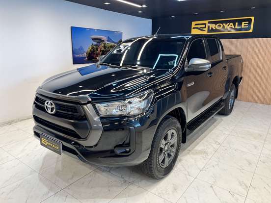 TOYOTA-HILUX-2023