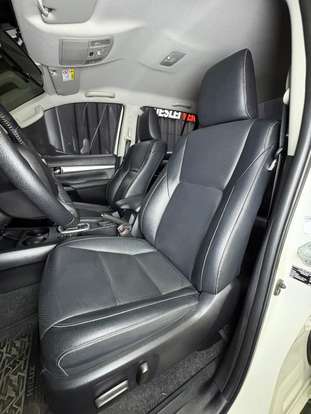 TOYOTA-HILUX-2022