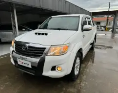 TOYOTA HILUX 3.0 SRV 4X4 CD 16V TURBO INTERCOOLER DIESEL 4P AUTOMÁTICO TOYOTA HILUX 3.0 SRV 4X4 CD 16V TURBO INTERCOOLER DIESEL 4P AUTOMÁTICO