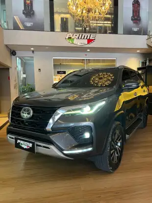 TOYOTA-HILUX SW4-2022