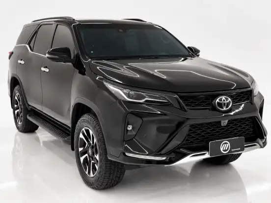 TOYOTA-HILUX SW4-2.8 D-4D TURBO DIESEL SRX 7L 4X4 AUTOMÁTICO TOYOTA-HILUX SW4-2022