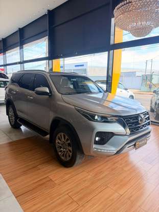 TOYOTA-HILUX SW4-2021