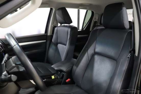 TOYOTA-HILUX SW4-2025