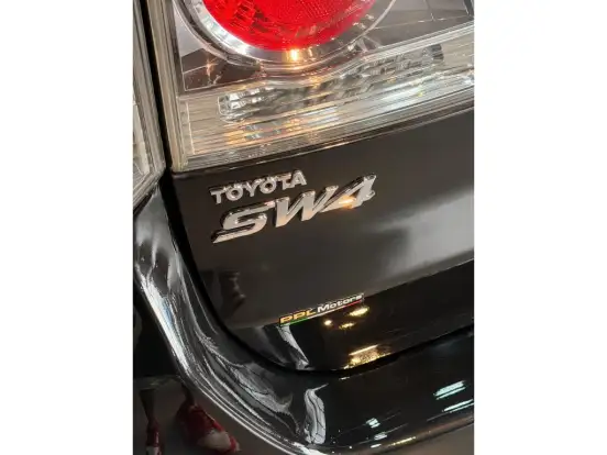 TOYOTA-HILUX SW4-2013