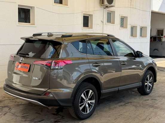 TOYOTA-RAV4-2.0 16V GASOLINA 4P AUTOMÁTICO TOYOTA-RAV4-2018