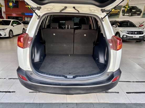 TOYOTA-RAV4-2015