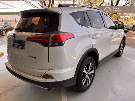 TOYOTA-RAV4-2.0 TOP 4X2 16V GASOLINA 4P AUTOMÁTICO TOYOTA-RAV4-2018