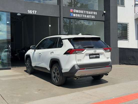 TOYOTA-RAV4-2025